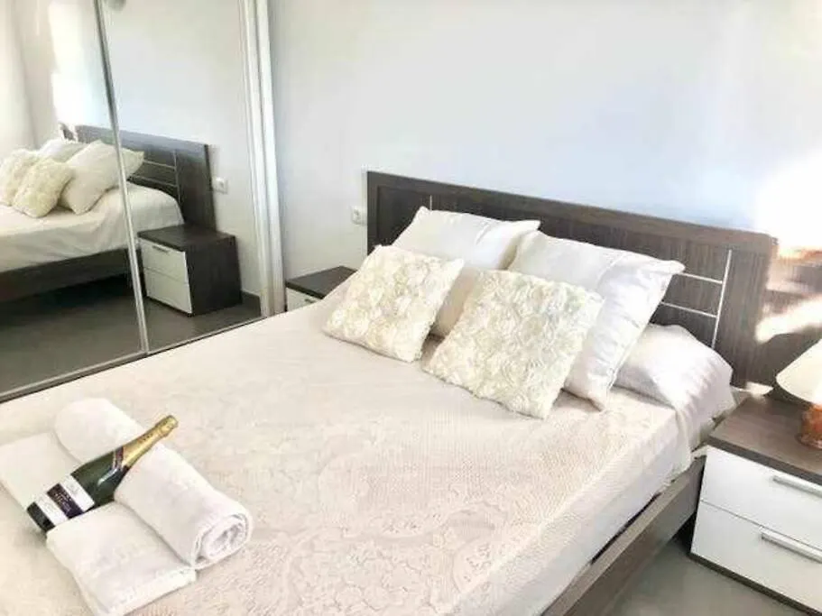 Amplio Apartamento Con Jardin En Almadrava Roses Spanien